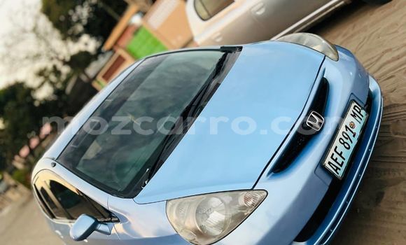 Buy Used Honda Fit Blue Car in Maputo in Maputo Buy Used Honda Fit Blue Car in Maputo in Maputo
