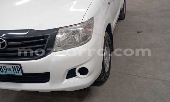 Buy Used Toyota Hilux White Car in Maputo in Maputo Buy Used Toyota Hilux White Car in Maputo in Maputo