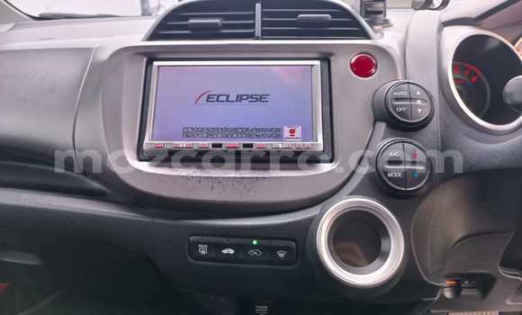 Buy Used Honda Fit White Car in Maputo in Maputo Buy Used Honda Fit White Car in Maputo in Maputo