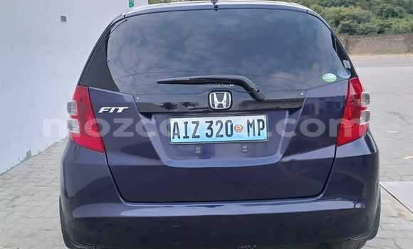 Buy Used Honda Fit White Car in Maputo in Maputo Buy Used Honda Fit White Car in Maputo in Maputo