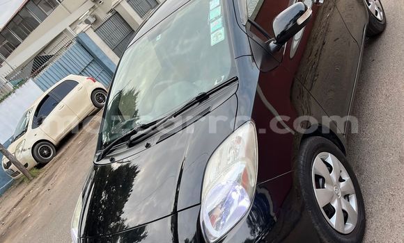 Nunua Ilio tumika Toyota Vitz Nyeusi Gari ndani ya Maputo nchini Maputo Nunua Ilio tumika Toyota Vitz Nyeusi Gari ndani ya Maputo nchini Maputo