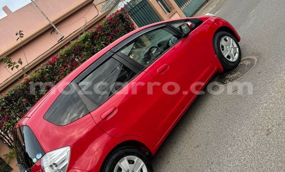 Nunua Ilio tumika Honda Fit Nyekundu Gari ndani ya Maputo nchini Maputo Nunua Ilio tumika Honda Fit Nyekundu Gari ndani ya Maputo nchini Maputo