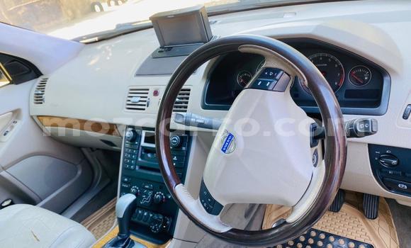 Tenga Tsaru Volvo XC90 Bhurawuni Mota in Maputo in Maputo Tenga Tsaru Volvo XC90 Bhurawuni Mota in Maputo in Maputo