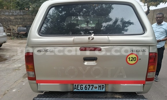 Buy Used Toyota Hilux Silver Car in Maputo in Maputo Buy Used Toyota Hilux Silver Car in Maputo in Maputo
