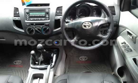 Buy Used Toyota Hilux Silver Car in Maputo in Maputo Buy Used Toyota Hilux Silver Car in Maputo in Maputo
