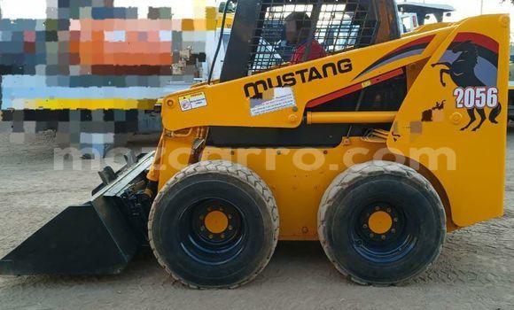 Tenga Tsaru Ford Mustang Zvimwe Mota in Maputo in Maputo