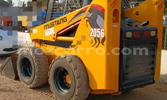 Tenga Tsaru Ford Mustang Zvimwe Mota in Maputo in Maputo Tenga Tsaru Ford Mustang Zvimwe Mota in Maputo in Maputo