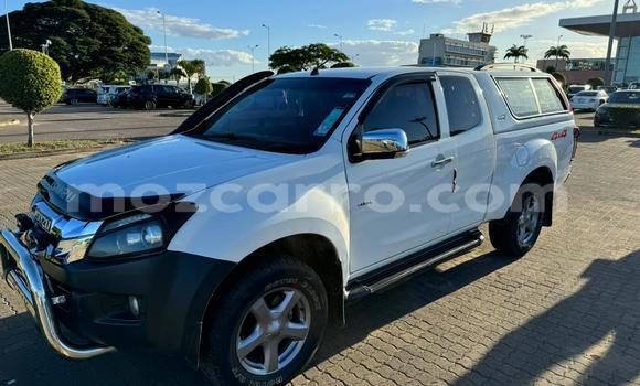 Buy Used Isuzu D-MAX White Car in Maputo in Maputo Buy Used Isuzu D-MAX White Car in Maputo in Maputo