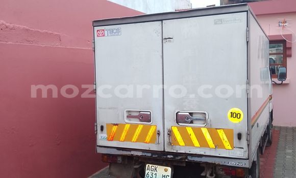 Nunua Ilio tumika Toyota Dyna Nyeupe Gari ndani ya Maputo nchini Maputo Nunua Ilio tumika Toyota Dyna Nyeupe Gari ndani ya Maputo nchini Maputo