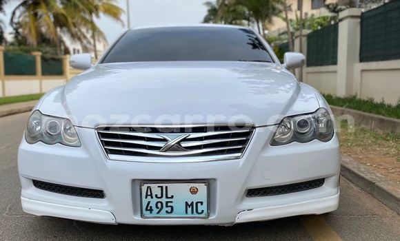 Tenga Tsaru Toyota Mark X Chena Mota in Maputo in Maputo Tenga Tsaru Toyota Mark X Chena Mota in Maputo in Maputo