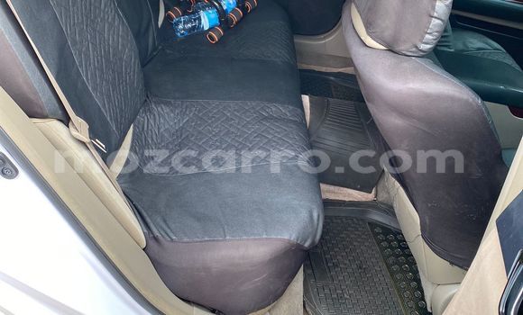 Buy Used Toyota Mark X White Car in Maputo in Maputo Buy Used Toyota Mark X White Car in Maputo in Maputo