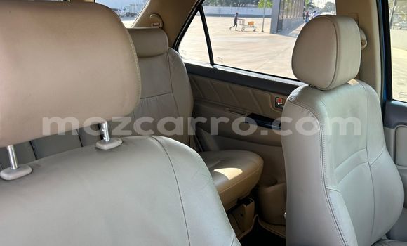 Tenga Tsaru Toyota Fortuner Bhuruu Mota in Maputo in Maputo Tenga Tsaru Toyota Fortuner Bhuruu Mota in Maputo in Maputo