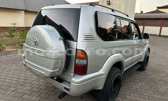 Tenga Tsaru Toyota Land Cruiser Prado Zvimwe Mota in Maputo in Maputo Tenga Tsaru Toyota Land Cruiser Prado Zvimwe Mota in Maputo in Maputo