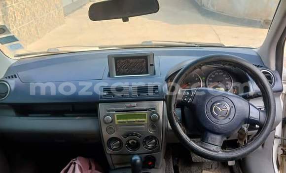 Comprar Usado Mazda Demio Branco Carro em Maputo em Maputo Comprar Usado Mazda Demio Branco Carro em Maputo em Maputo