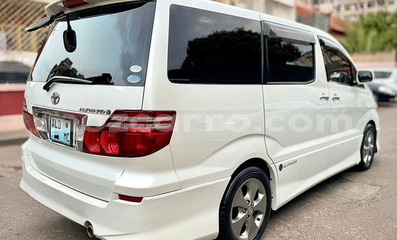 Nunua Ilio tumika Toyota Alphard Nyeupe Gari ndani ya Maputo nchini Maputo Nunua Ilio tumika Toyota Alphard Nyeupe Gari ndani ya Maputo nchini Maputo