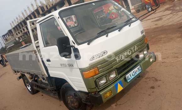 Buy Used Toyota Dyna White Car in Maputo in Maputo Buy Used Toyota Dyna White Car in Maputo in Maputo
