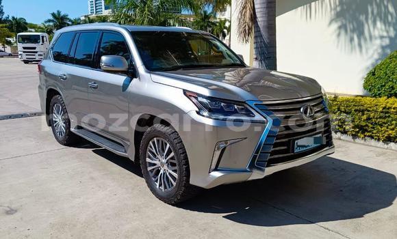 Comprar Novo Lexus LX 570 Prata Carro em Maputo em Maputo