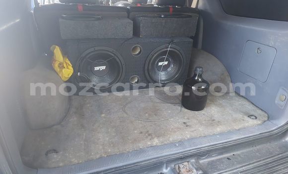 Buy Used Toyota Hilux Blue Car in Maputo in Maputo Buy Used Toyota Hilux Blue Car in Maputo in Maputo