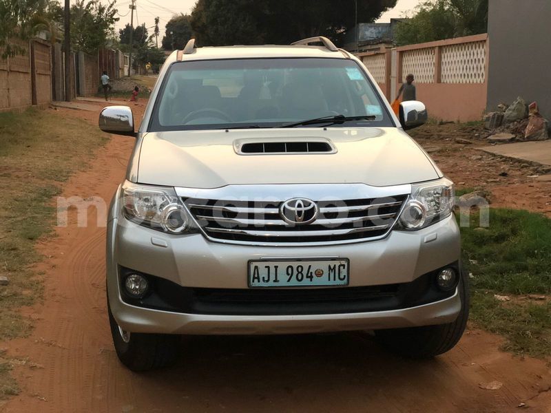 Big with watermark toyota fortuner maputo maputo 27007