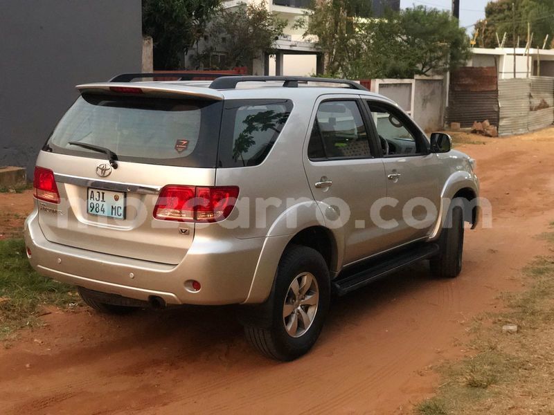 Big with watermark toyota fortuner maputo maputo 27007