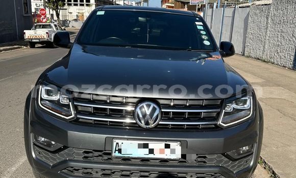 Buy Used Volkswagen Amarok Silver Car in Maputo in Maputo
