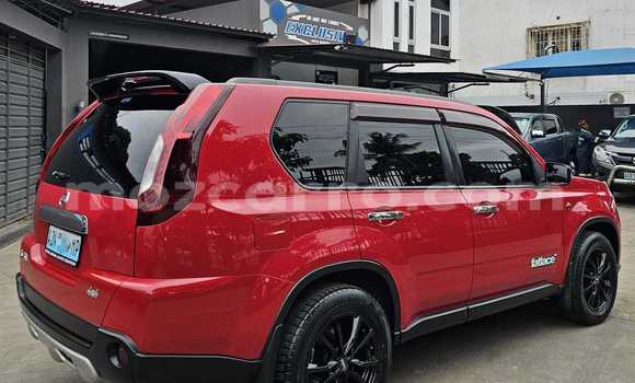 Tenga Tsaru Nissan X-Trail Tsvuku Mota in Maputo in Maputo Tenga Tsaru Nissan X-Trail Tsvuku Mota in Maputo in Maputo