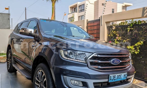 Buy Used Ford Everest Other Car in Maputo in Maputo