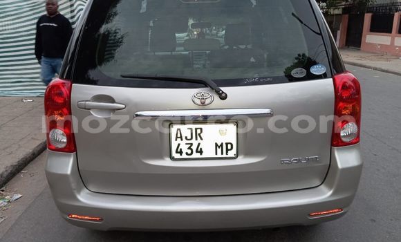 Comprar Usado Toyota Raum Prata Carro em Maputo em Maputo Comprar Usado Toyota Raum Prata Carro em Maputo em Maputo