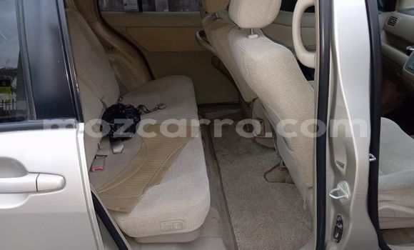 Comprar Usado Toyota Raum Prata Carro em Maputo em Maputo Comprar Usado Toyota Raum Prata Carro em Maputo em Maputo