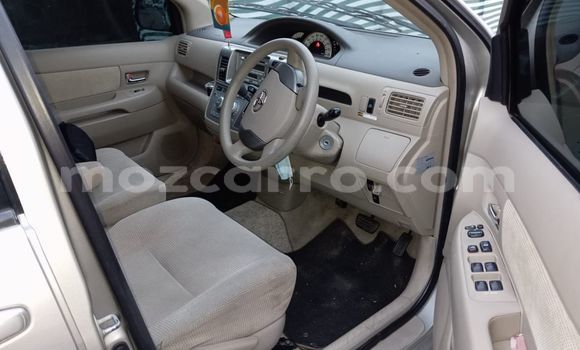 Comprar Usado Toyota Raum Prata Carro em Maputo em Maputo Comprar Usado Toyota Raum Prata Carro em Maputo em Maputo