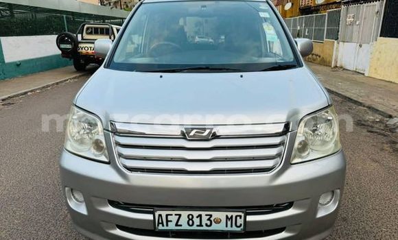 Comprar Usado Toyota Noah De outros Carro em Maputo em Maputo