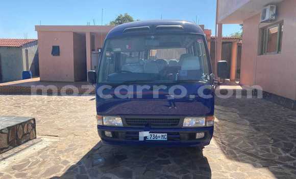 Nunua Ilio tumika Toyota 4Runner Bluu Gari ndani ya Maputo nchini Maputo Nunua Ilio tumika Toyota 4Runner Bluu Gari ndani ya Maputo nchini Maputo