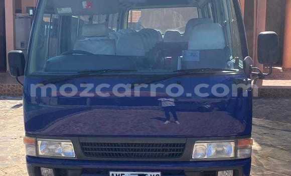 Nunua Ilio tumika Toyota 4Runner Bluu Gari ndani ya Maputo nchini Maputo Nunua Ilio tumika Toyota 4Runner Bluu Gari ndani ya Maputo nchini Maputo