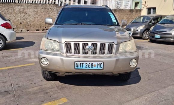 Nunua Ilio tumika Toyota Kluger Nyingine Gari ndani ya Maputo nchini Maputo