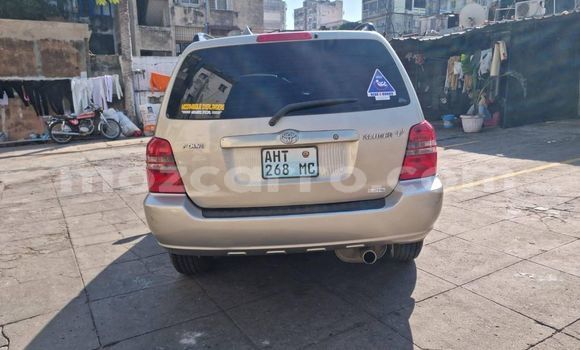 Buy Used Toyota Kluger Other Car in Maputo in Maputo Buy Used Toyota Kluger Other Car in Maputo in Maputo