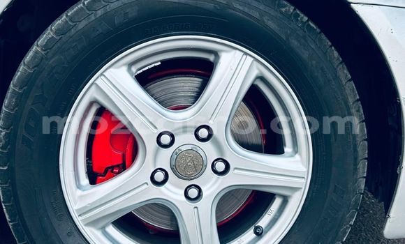 Comprar Usado Toyota Mark X Prata Carro em Maputo em Maputo Comprar Usado Toyota Mark X Prata Carro em Maputo em Maputo