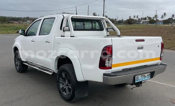 Comprar Usado Toyota Hilux Branco Carro em Maputo em Maputo Comprar Usado Toyota Hilux Branco Carro em Maputo em Maputo