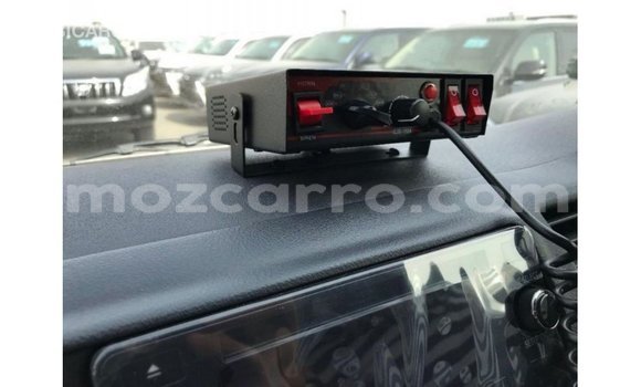 Tenga Imported Toyota Hiace Chena Mota in Import - Dubai in Cabo Delgado Tenga Imported Toyota Hiace Chena Mota in Import - Dubai in Cabo Delgado