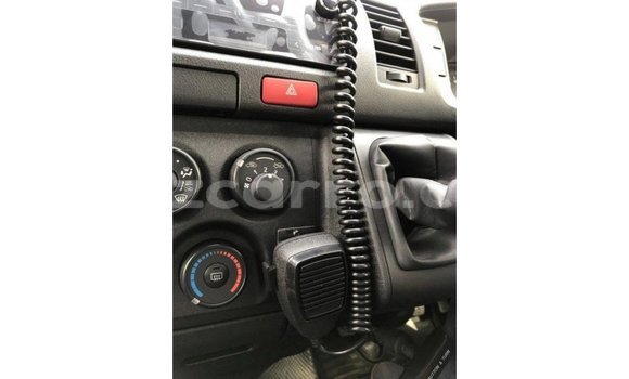 Tenga Imported Toyota Hiace Chena Mota in Import - Dubai in Cabo Delgado Tenga Imported Toyota Hiace Chena Mota in Import - Dubai in Cabo Delgado