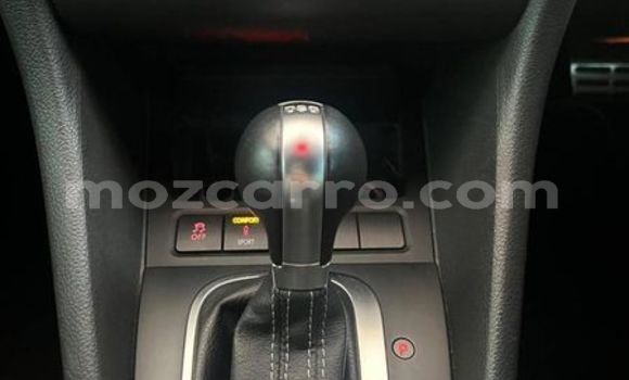 Comprar Usado Volkswagen Golf De outros Carro em Maputo em Maputo Comprar Usado Volkswagen Golf De outros Carro em Maputo em Maputo