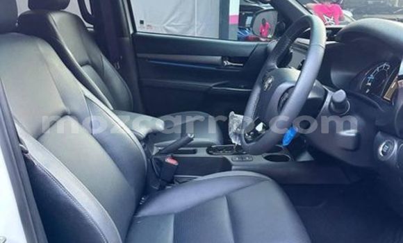 Comprar Usado Toyota Hilux De outros Carro em Maputo em Maputo Comprar Usado Toyota Hilux De outros Carro em Maputo em Maputo