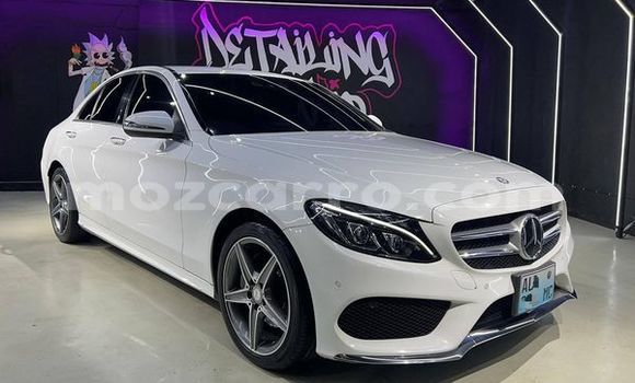 Nunua Ilio tumika Mercedes-Benz CLS250 Nyingine Gari ndani ya Maputo nchini Maputo