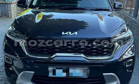 Nunua Ilio tumika Kia Stonic Nyeusi Gari ndani ya Maputo nchini Maputo