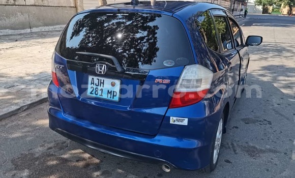 Buy Used Honda Fit Blue Car in Maputo in Maputo Buy Used Honda Fit Blue Car in Maputo in Maputo