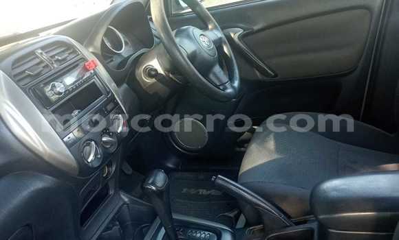 Nunua Ilio tumika Toyota RAV4 Nyeupe Gari ndani ya Maputo nchini Maputo Nunua Ilio tumika Toyota RAV4 Nyeupe Gari ndani ya Maputo nchini Maputo