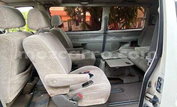 Tenga Tsaru Toyota Regius Zvimwe Mota in Maputo in Maputo Tenga Tsaru Toyota Regius Zvimwe Mota in Maputo in Maputo