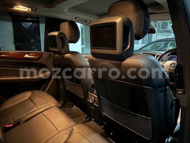 Big with watermark mercedes benz ml class maputo maputo 27083