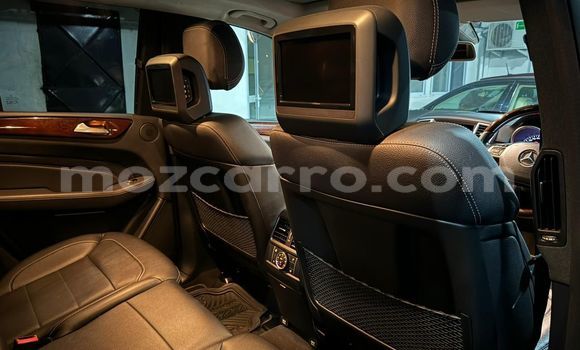 Buy New Mercedes‒Benz ML-Class Silver Car in Maputo in Maputo Buy New Mercedes‒Benz ML-Class Silver Car in Maputo in Maputo