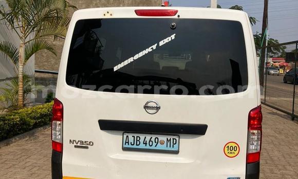 Tenga Tsaru Nissan Caravan Chena Mota in Maputo in Maputo Tenga Tsaru Nissan Caravan Chena Mota in Maputo in Maputo