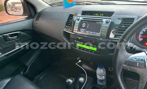 Nunua Ilio tumika Toyota Fortuner Nyeupe Gari ndani ya Maputo nchini Maputo Nunua Ilio tumika Toyota Fortuner Nyeupe Gari ndani ya Maputo nchini Maputo